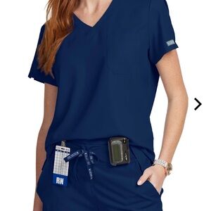 Perfect condition. Medcouture scrub set size small navy